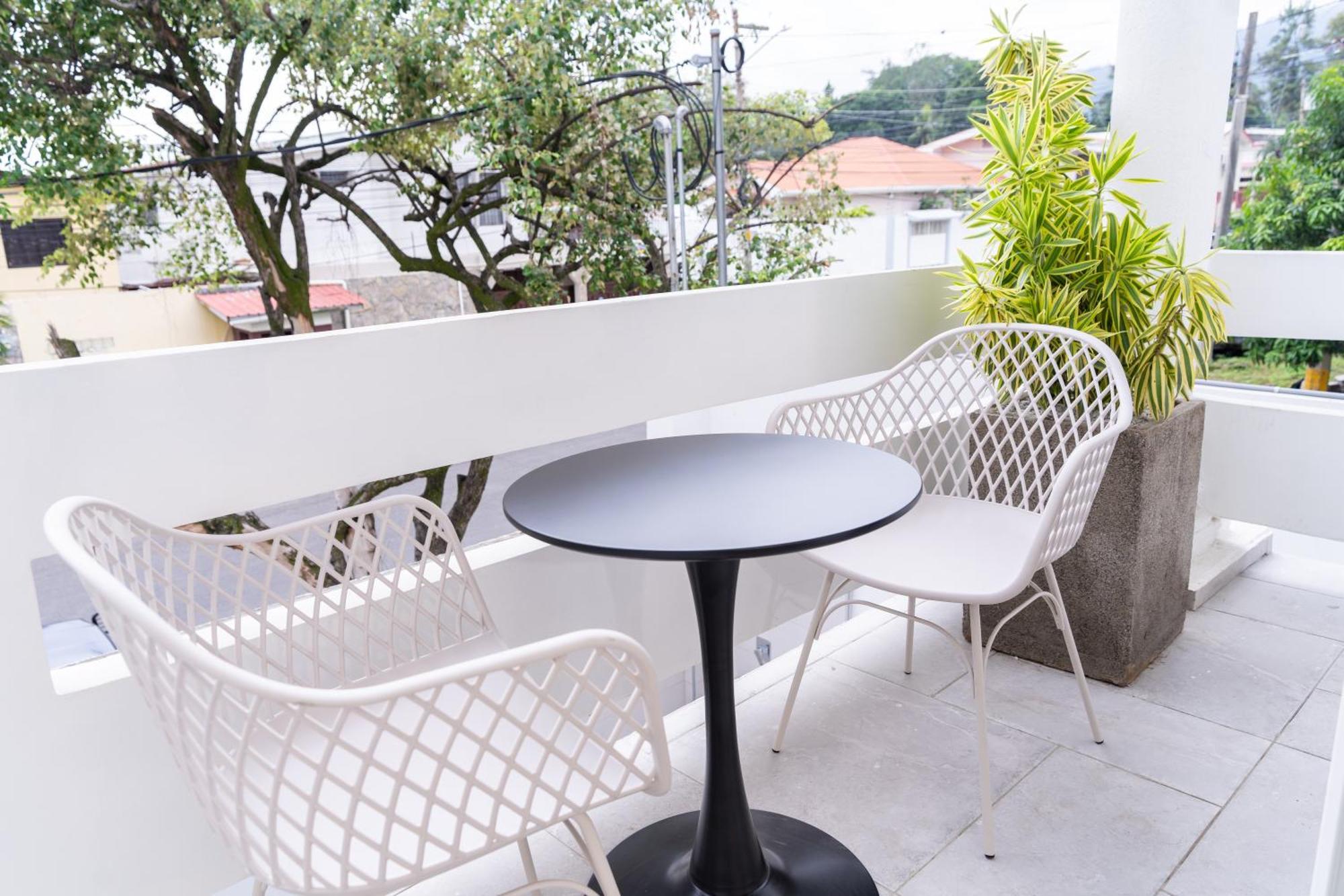 Hotel Boutique Las Mesetas 산페드로술라 외부 사진